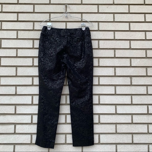 NIC+ZOE Embossed Wonderstretch Pant - Picture 9 of 9